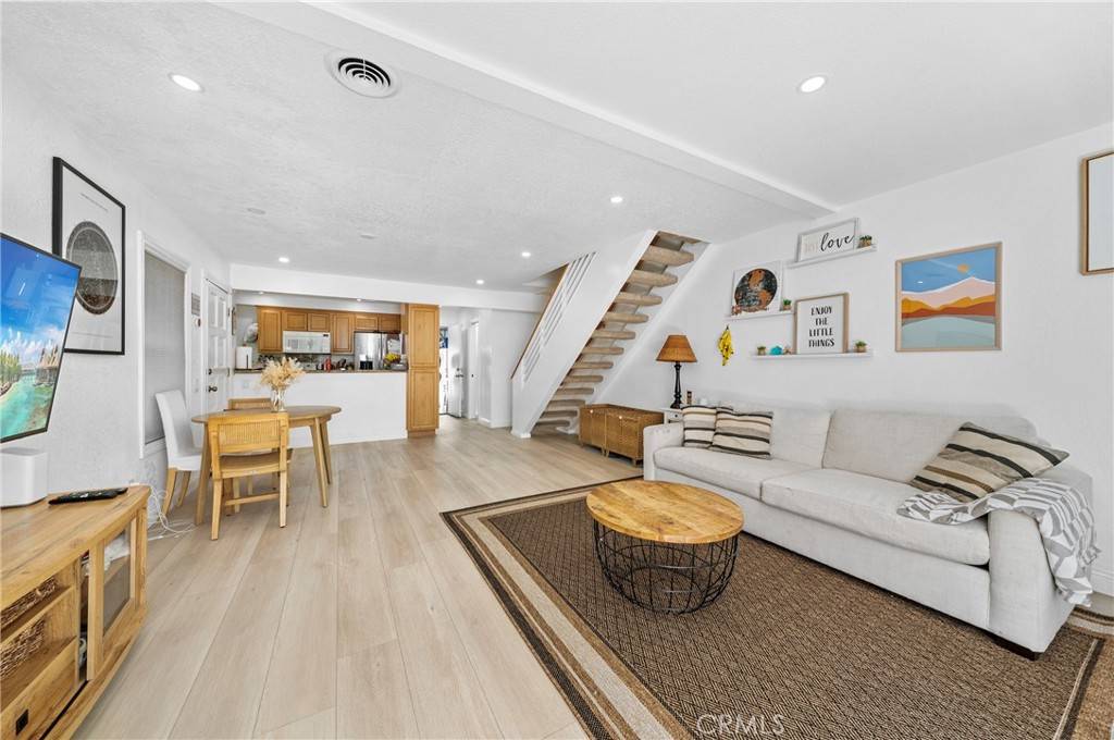 Laguna Hills, CA 92656,26701 Quail #82