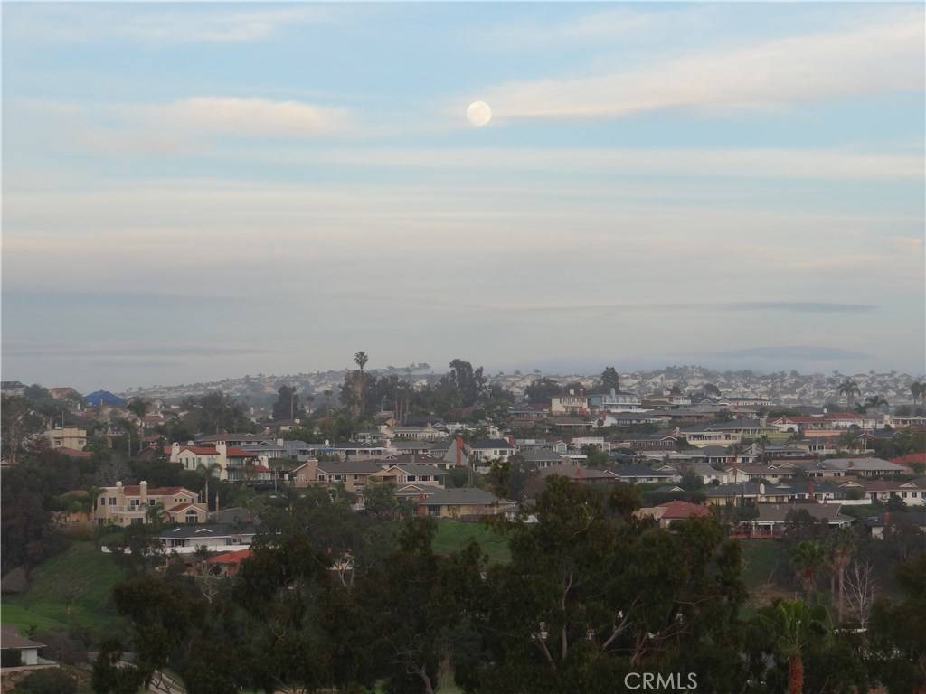 San Clemente, CA 92672,2902 Camino Capistrano #18B