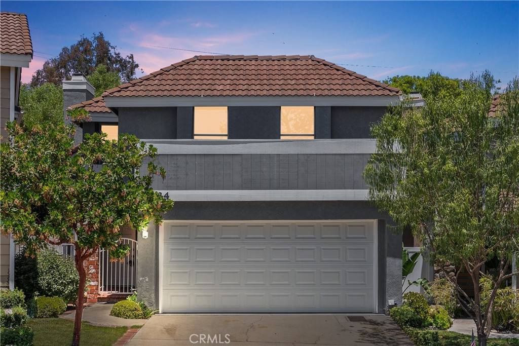 Laguna Beach, CA 92651,34 Carmel CT