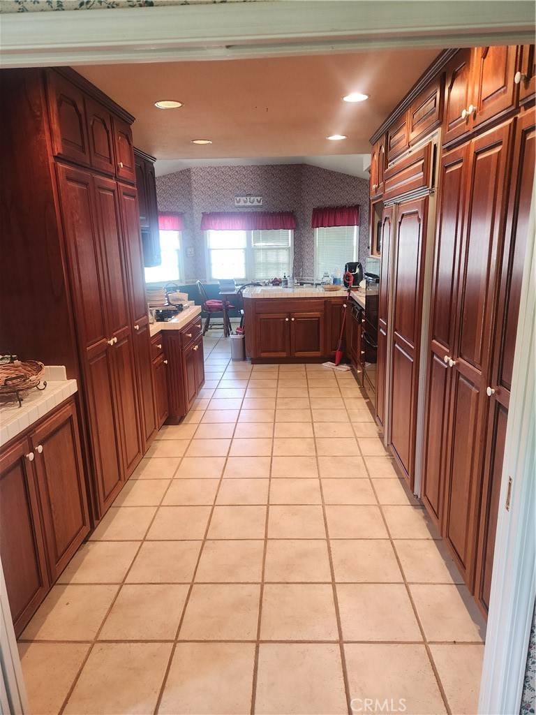Los Alamitos, CA 90720,3082 Copa De Oro DR