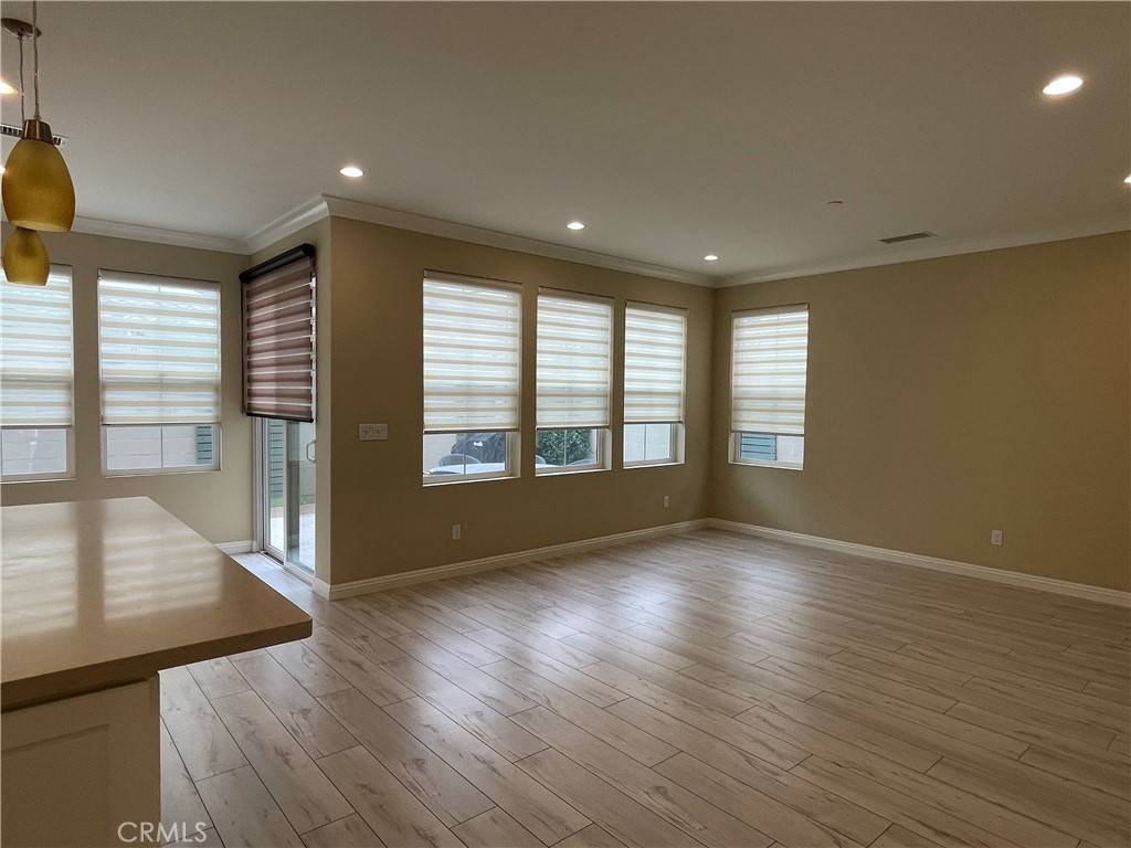 Irvine, CA 92620,121 Waterleaf