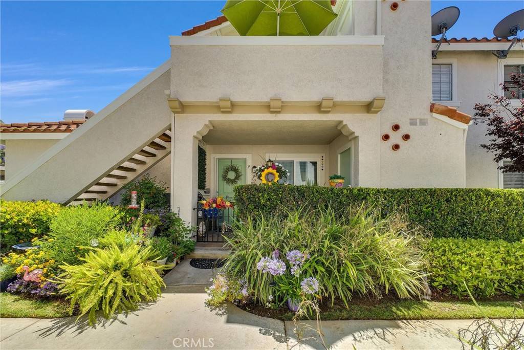 Rancho Santa Margarita, CA 92688,9 Pica Flor #63