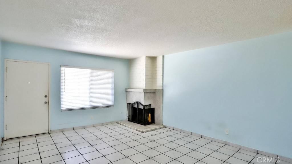 Anaheim, CA 92805,1531 E La Palma AVE #C2
