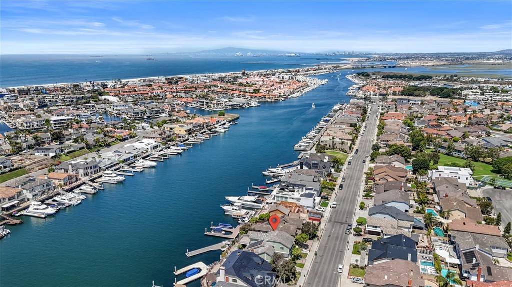 Huntington Beach, CA 92649,3562 Venture DR