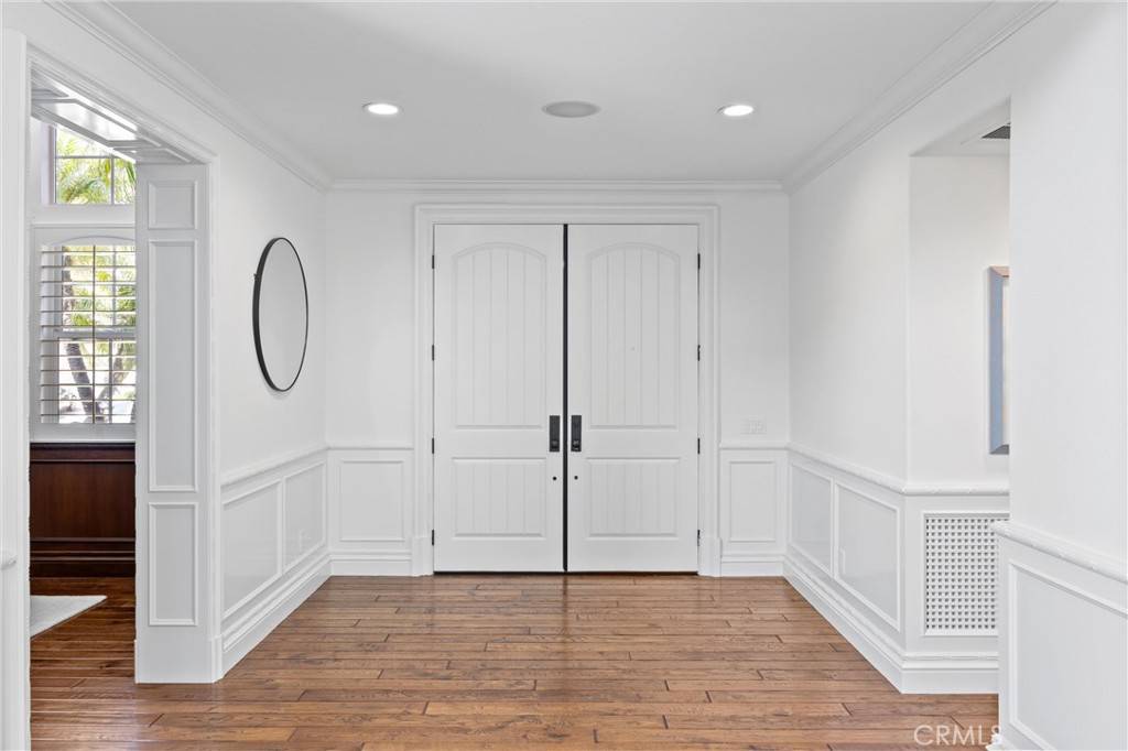 Tustin, CA 92782,2175 Palmer PL