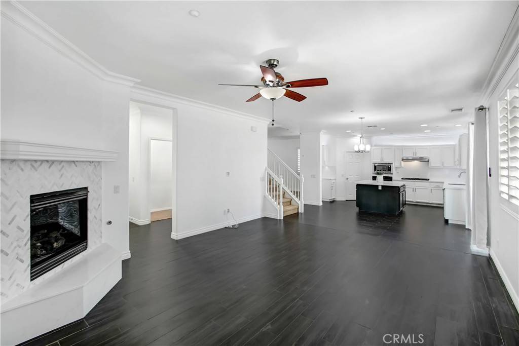 Lake Elsinore, CA 92532,41032 Crimson Pillar LN