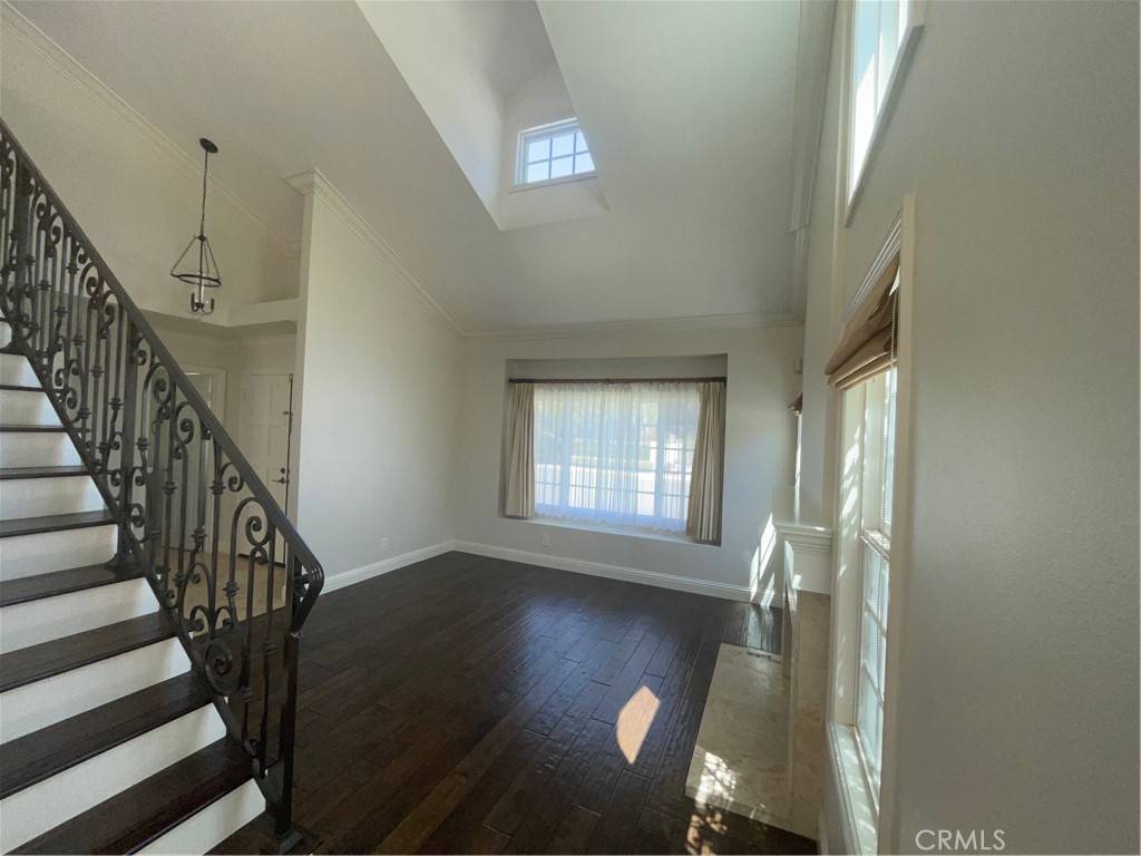 Aliso Viejo, CA 92656,4 White Pelican LN