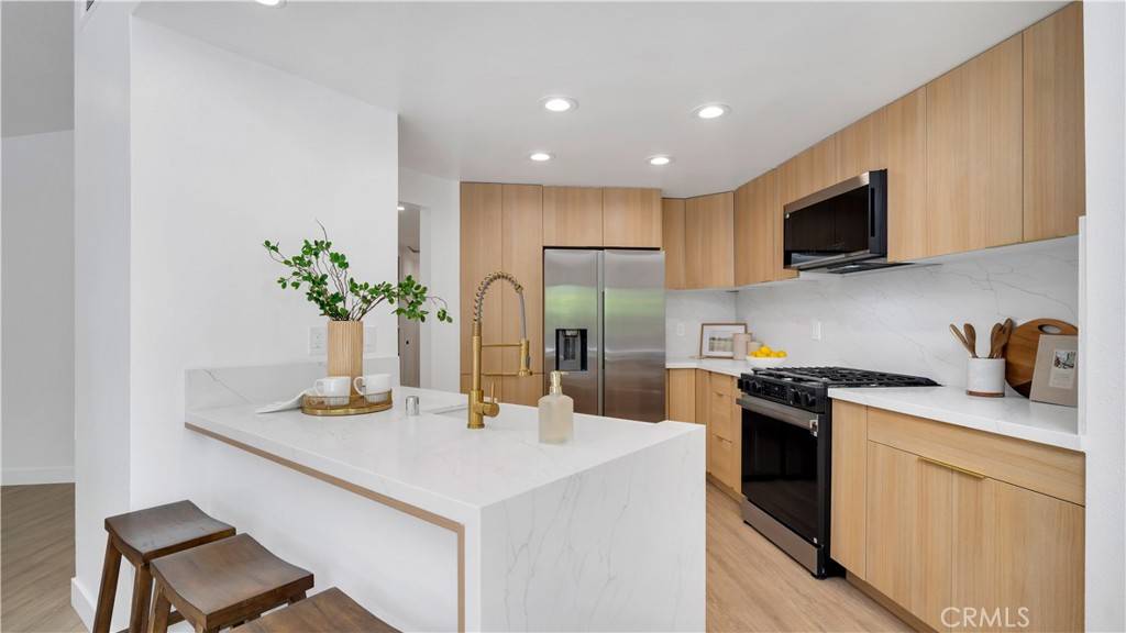 Lake Forest, CA 92679,19081 Wildwood CIR