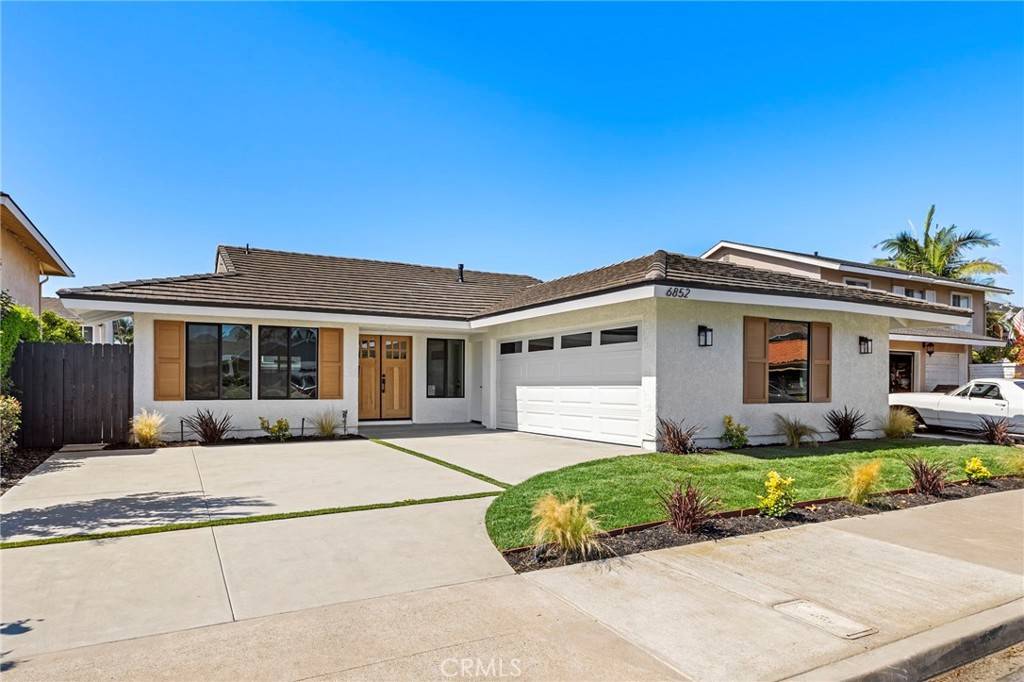 Huntington Beach, CA 92647,6852 Vista Del Sol DR