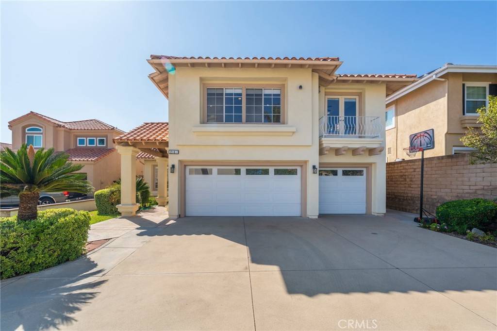 Tustin, CA 92782,2141 Palermo