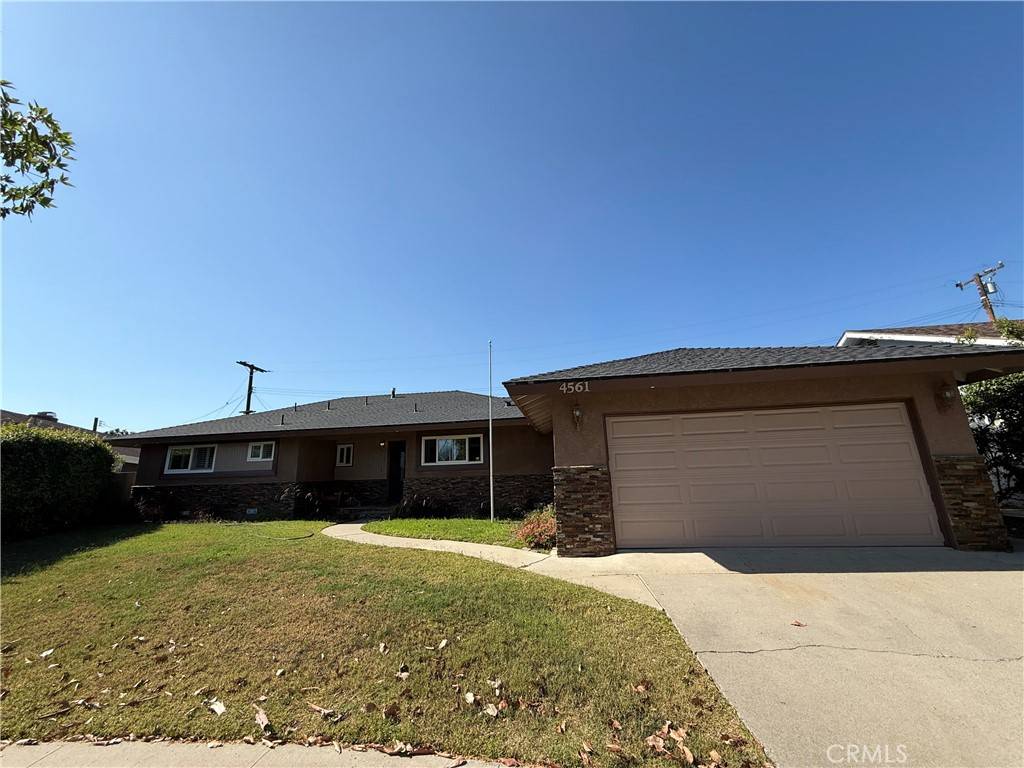 Yorba Linda, CA 92886,4561 Mimosa DR