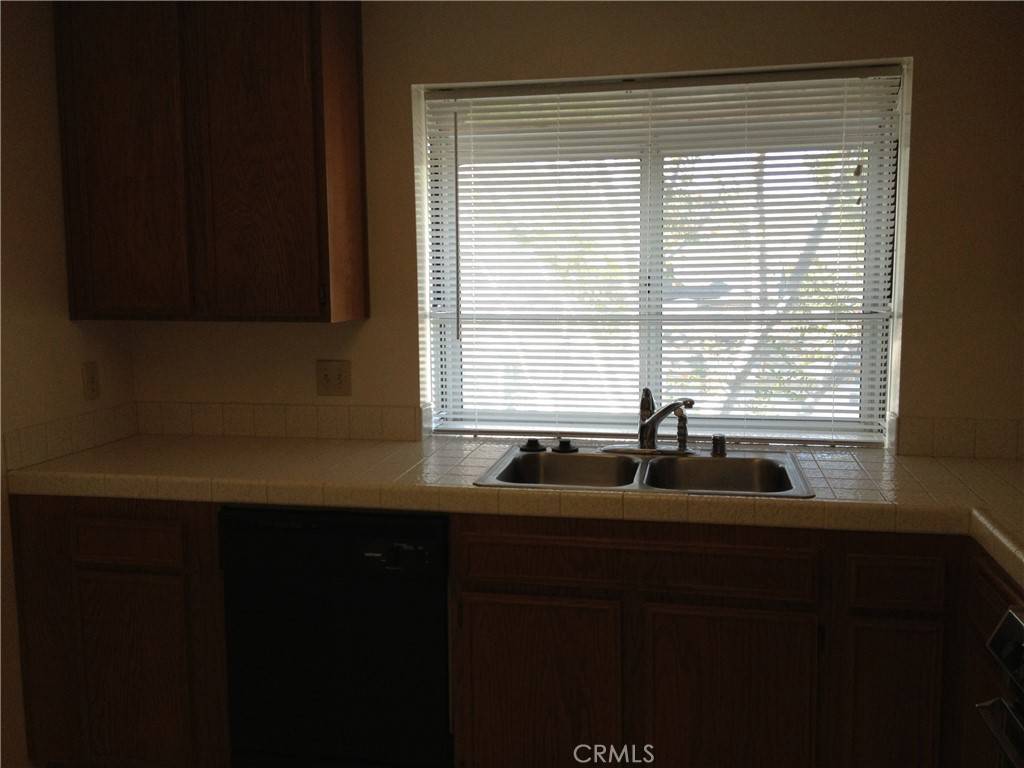 Laguna Hills, CA 92653,22138 Caminito Laureles #150