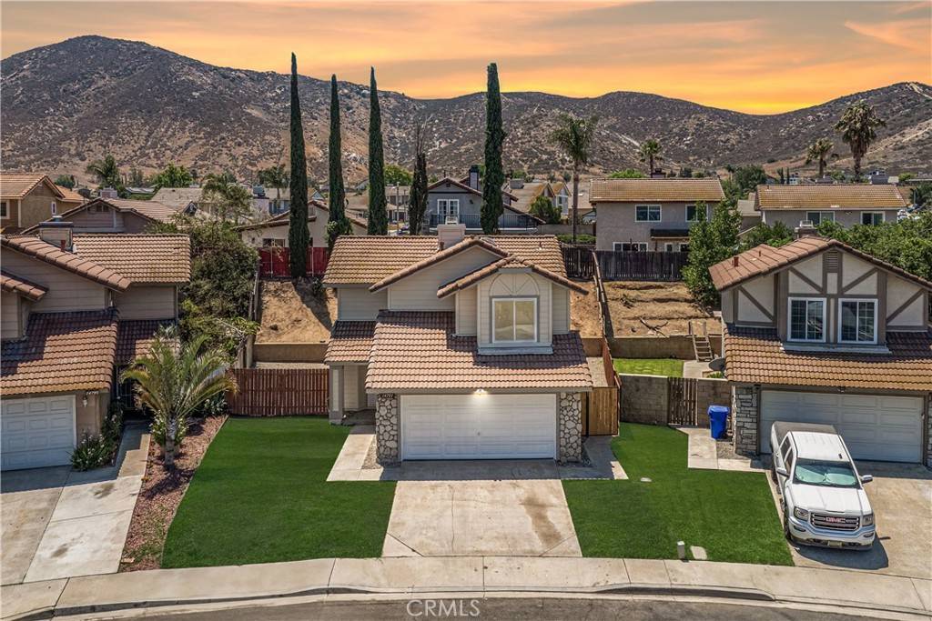 Fontana, CA 92337,14791 Mountain High DR