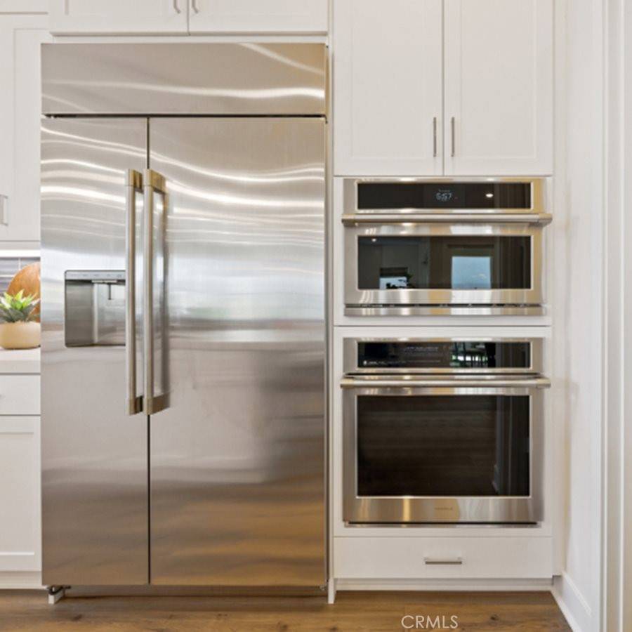 Irvine, CA 92618,504 Sonia