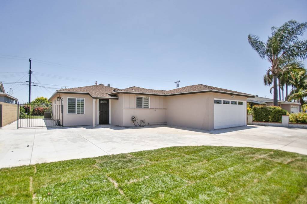 Westminster, CA 92683,9142 Sabre LN