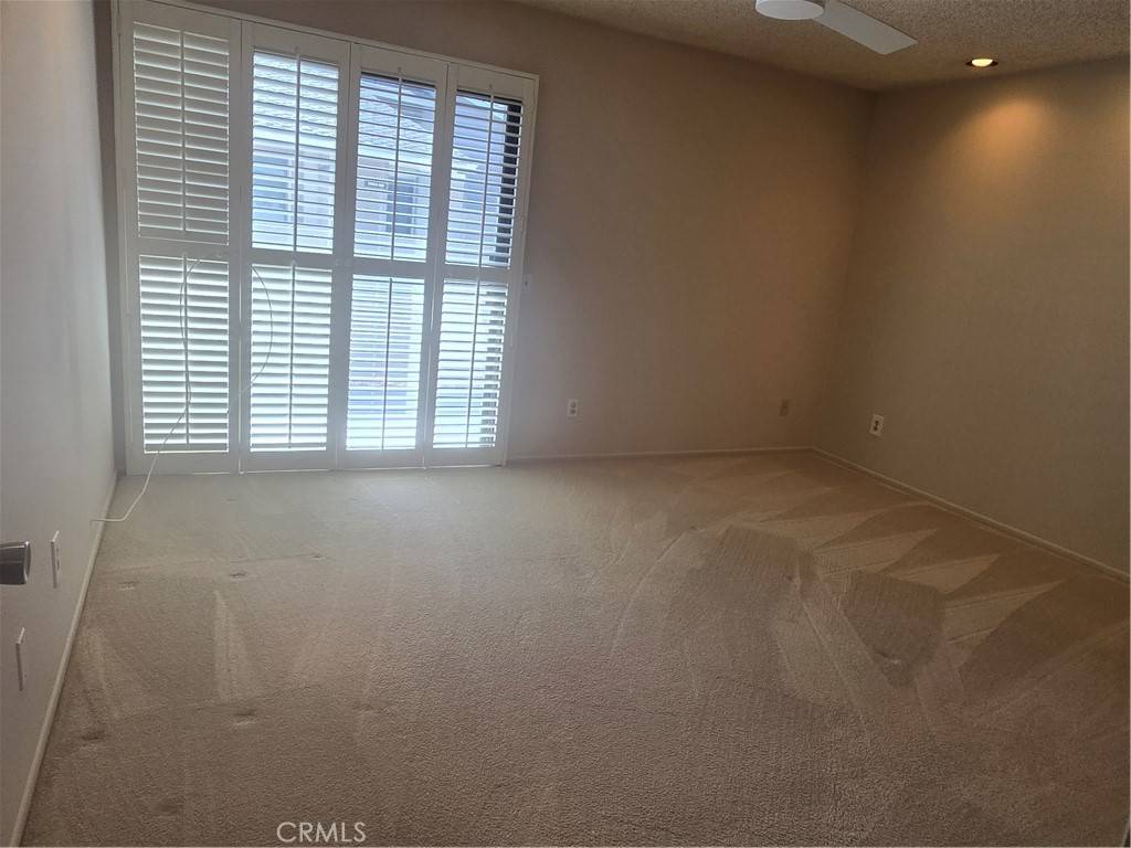Huntington Beach, CA 92646,8566 Larkhall CIR #808A