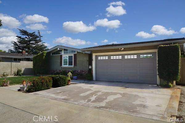 Orange, CA 92867,1810 E Madison AVE