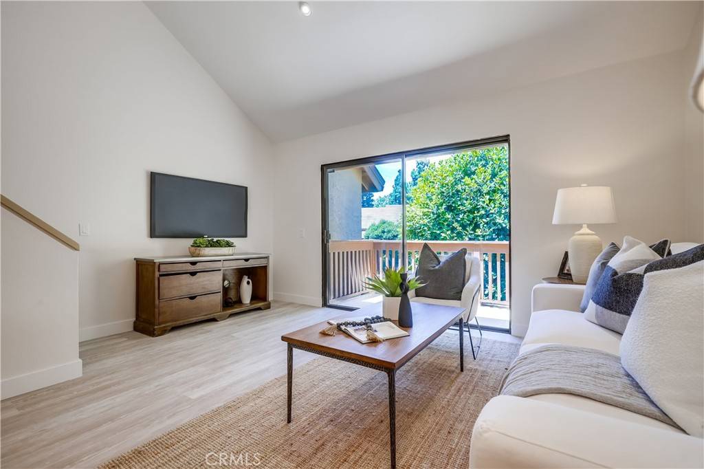 Irvine, CA 92618,321 Orange Blossom #166