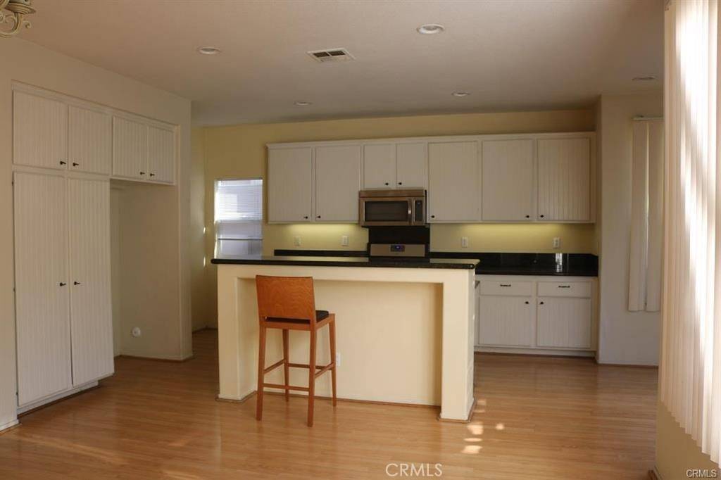Irvine, CA 92618,55 Fern Pine