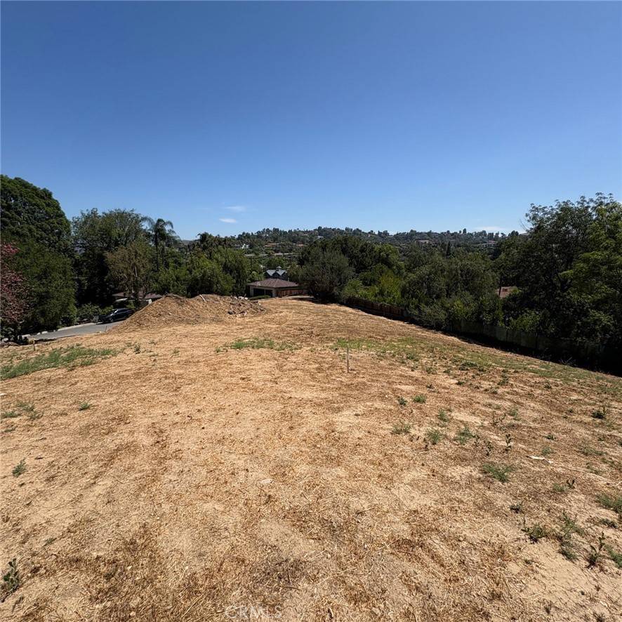 Santa Ana, CA 92705,0 Skyline DR