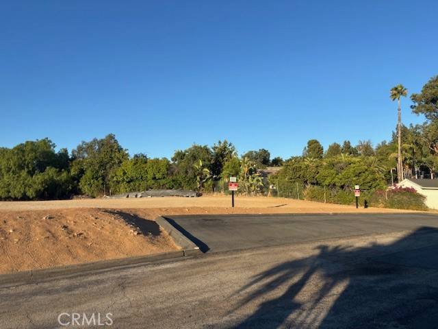 Anaheim, CA 92801,35611129 Anaheim