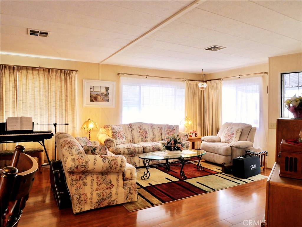 Lake Forest, CA 92630,24921 Muirlands BLVD #202