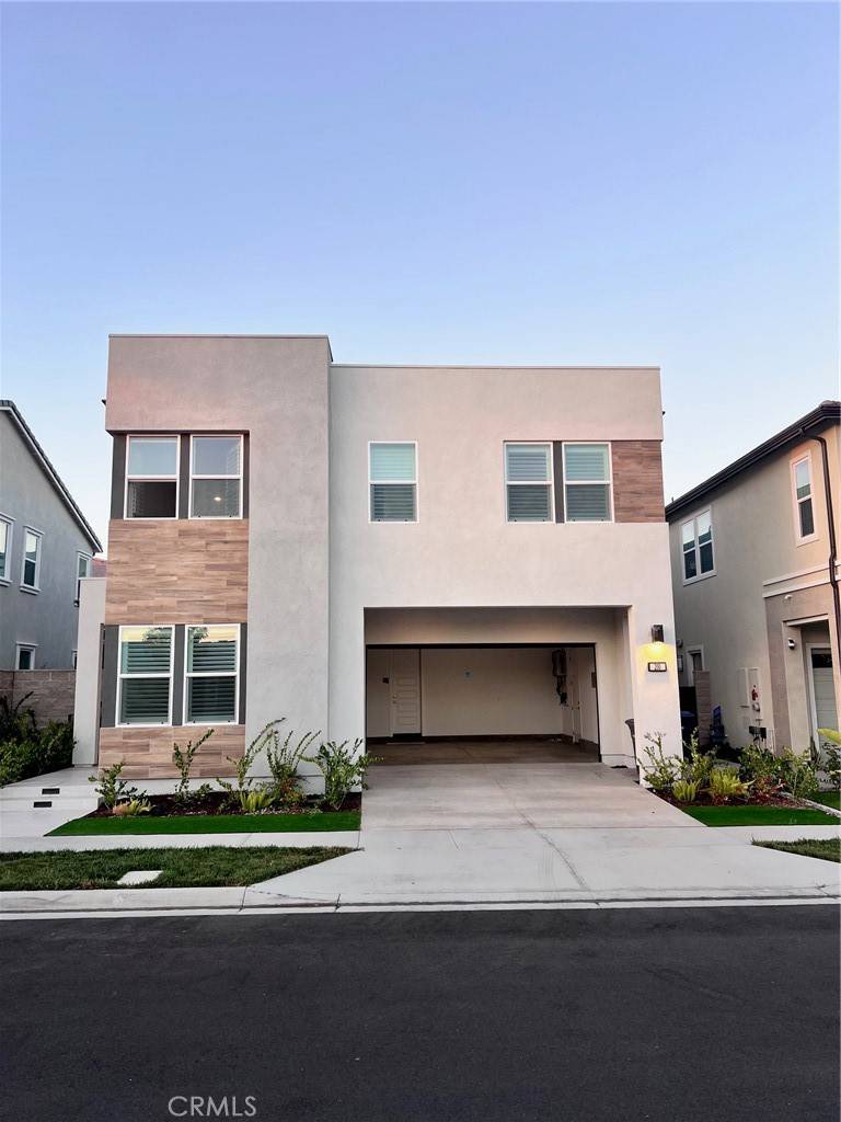 Lake Forest, CA 92630,200 Orange Grove