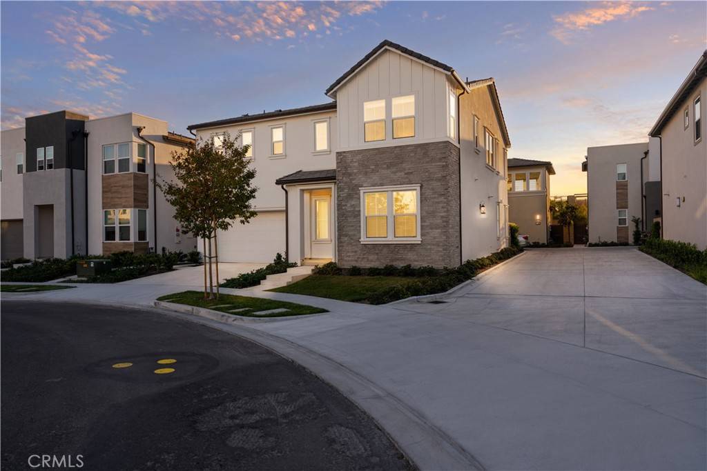 Lake Forest, CA 92630,151 Fremont