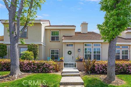 Irvine, CA 92612,32 Oxford #35
