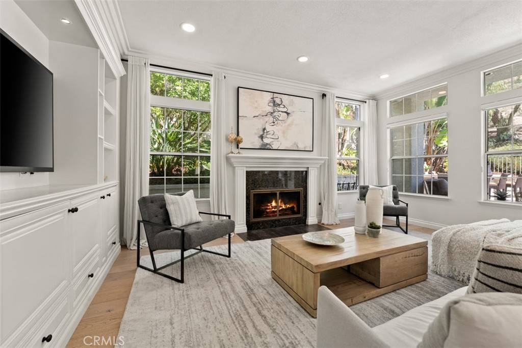 Laguna Hills, CA 92653,27153 Woodbluff Rd