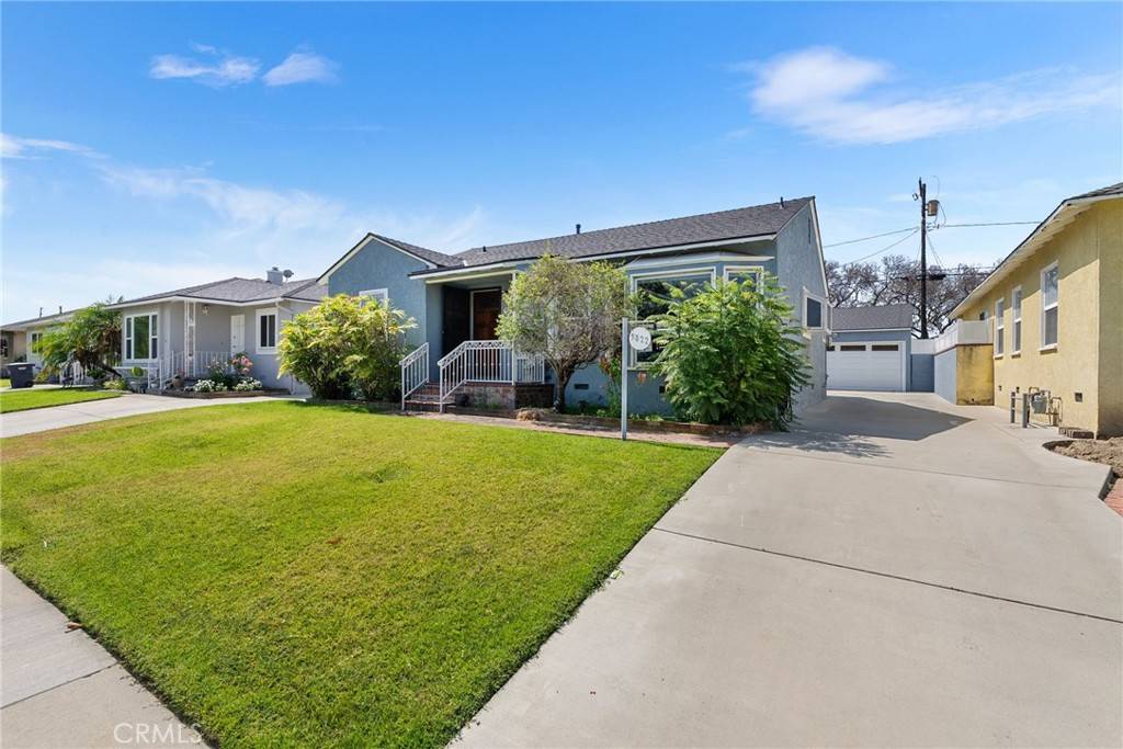Lakewood, CA 90713,5822 Daneland ST
