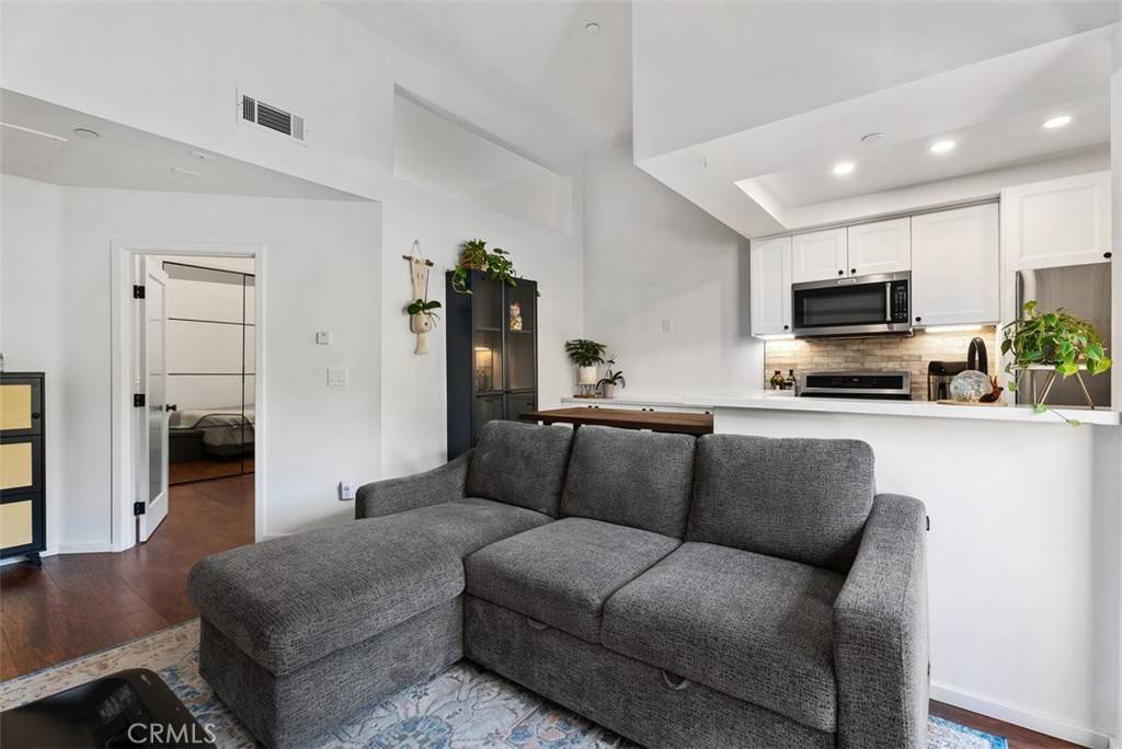 San Clemente, CA 92672,1046 Calle Del Cerro #408