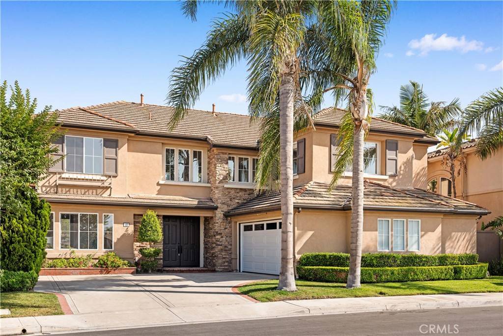 Irvine, CA 92606,12 Vienne