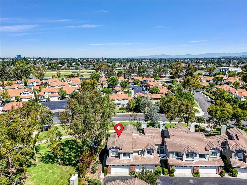 Tustin, CA 92782,13635 Almond ST