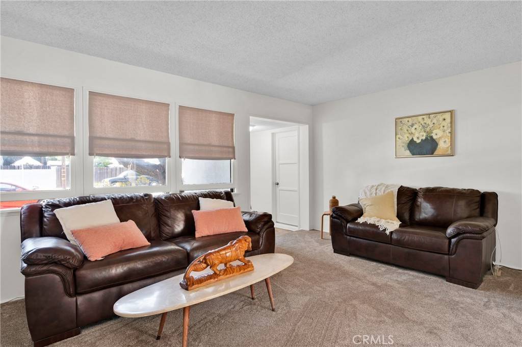Long Beach, CA 90805,6032 Coke AVE