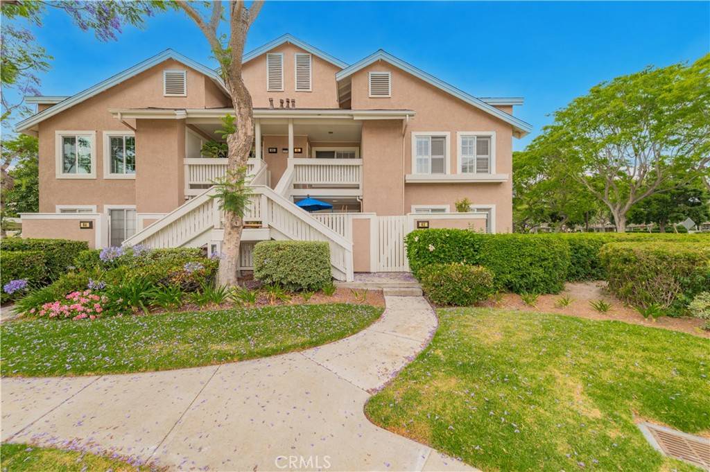 Irvine, CA 92614,61 Greenfield #68