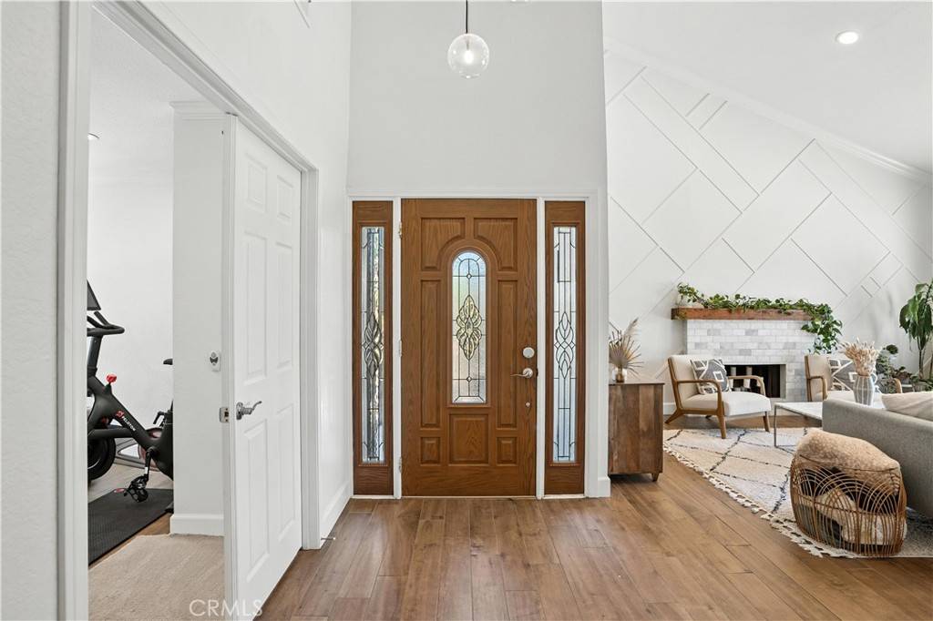 Mission Viejo, CA 92691,23891 Cypress LN