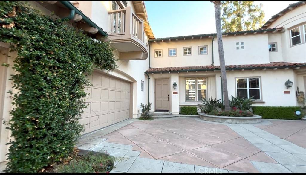 Tustin, CA 92782,2466 Aquasanta