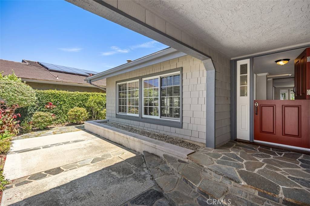 Irvine, CA 92603,8 Cedar Ridge