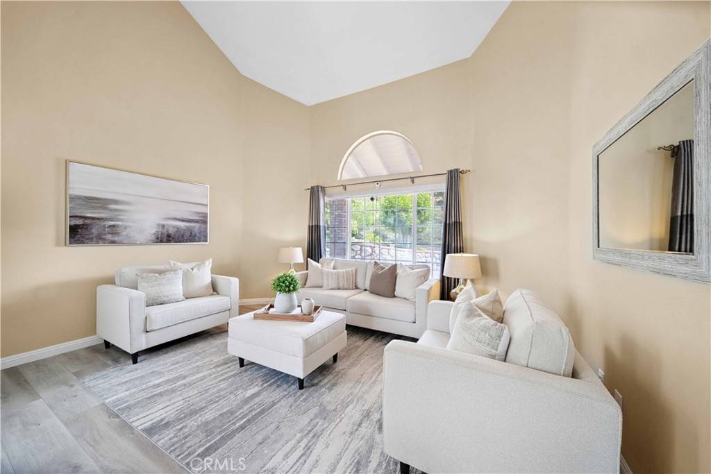 Rowland Heights, CA 91748,19935 Carolyn PL