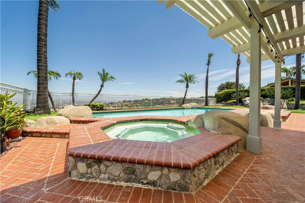 Rowland Heights, CA 91748,19935 Carolyn PL