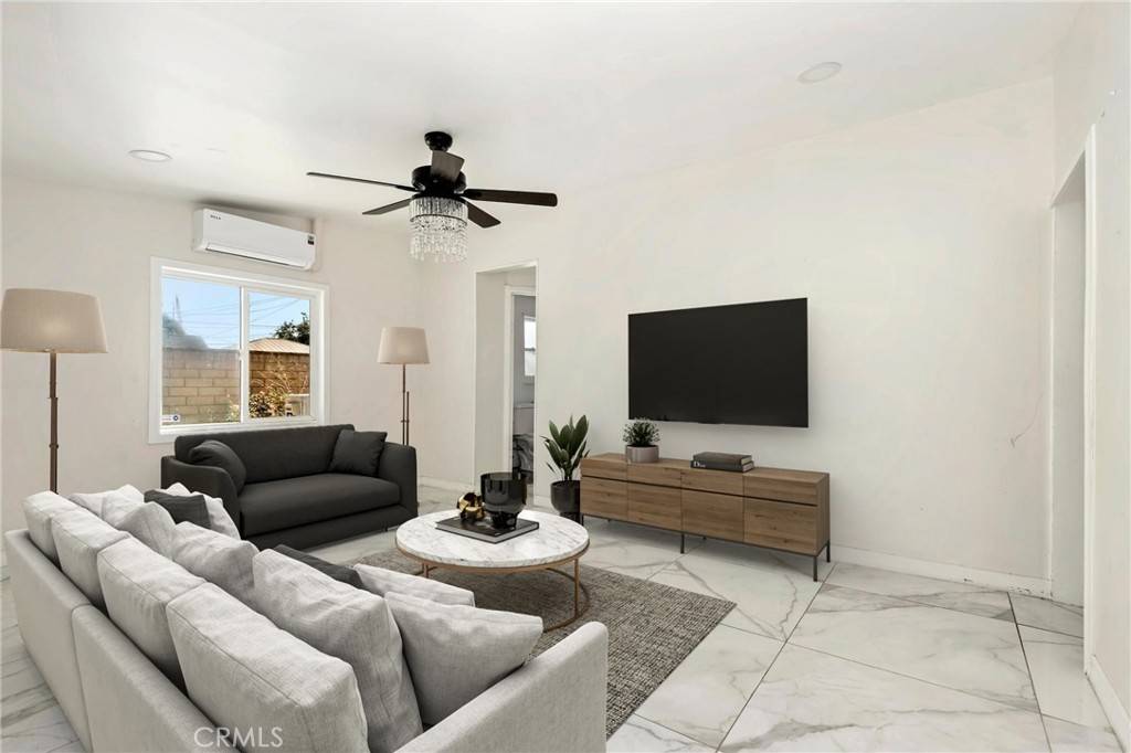 Buena Park, CA 90621,6681 Rostrata AVE