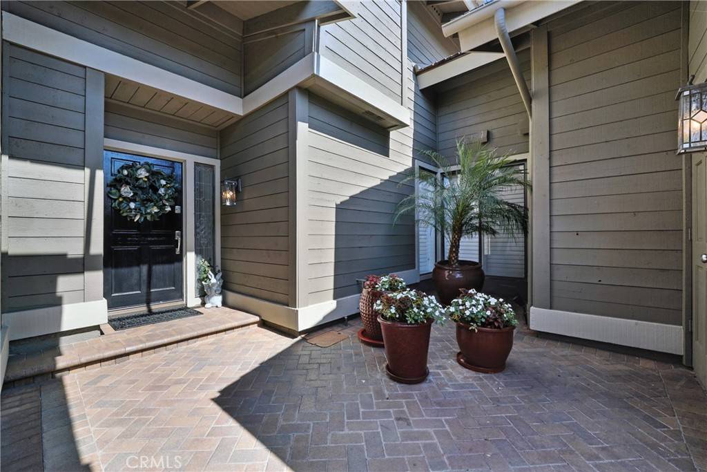 Irvine, CA 92604,14 BRIDGEWOOD #22