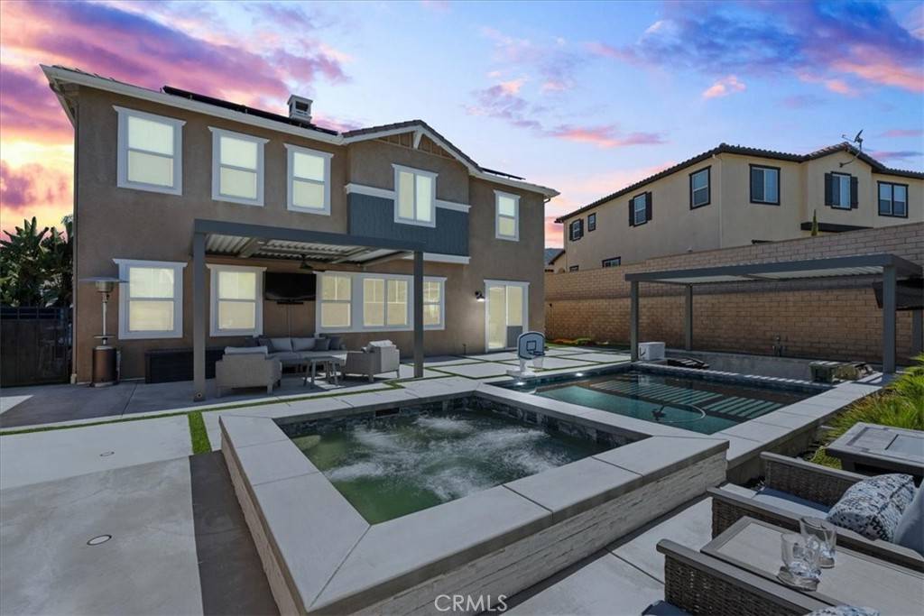 Corona, CA 92883,8824 Soothing CT