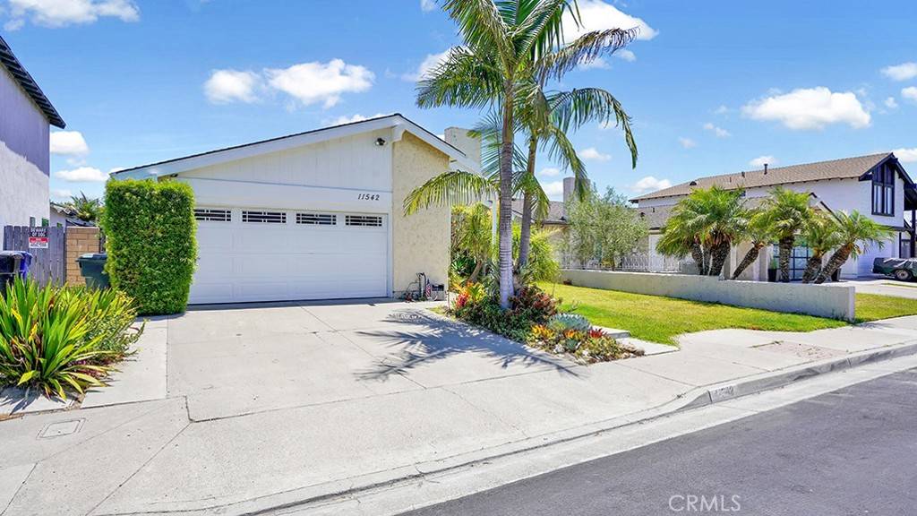 Cypress, CA 90630,11542 Luzon ST