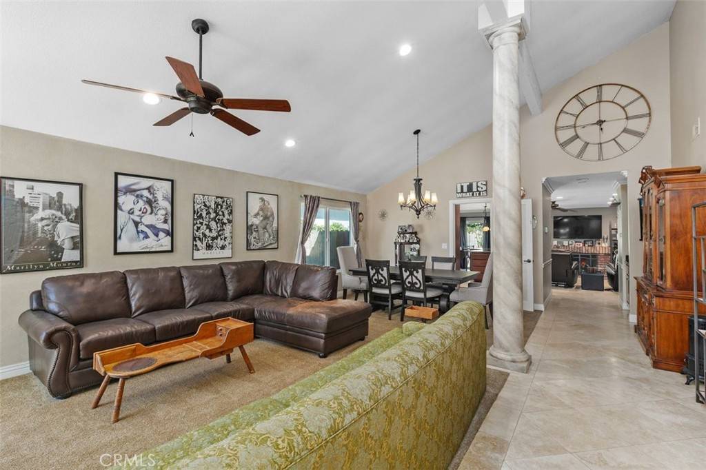 Lake Forest, CA 92630,24682 Via Tequila