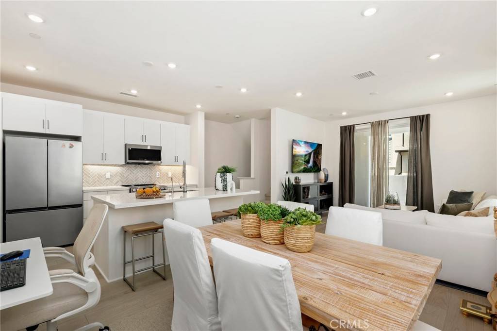 Ladera Ranch, CA 92694,154 Ruby Rd