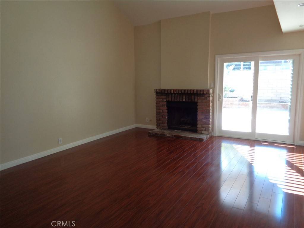 Huntington Beach, CA 92648,7792 Beachcomber DR