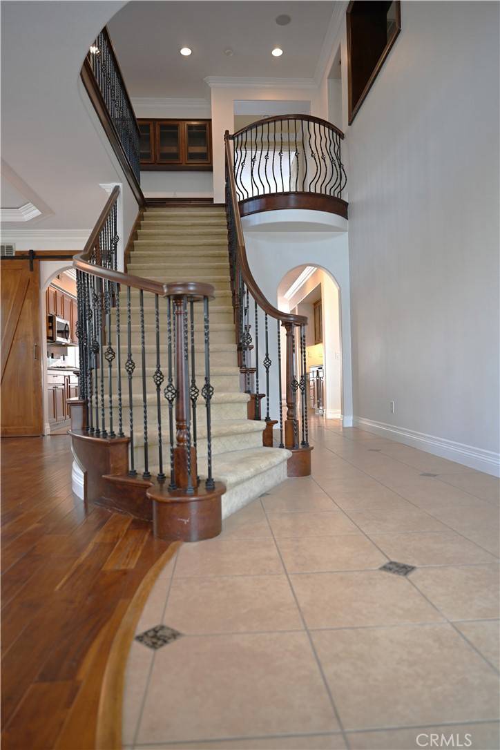 Rancho Santa Margarita, CA 92688,32 Acanthus