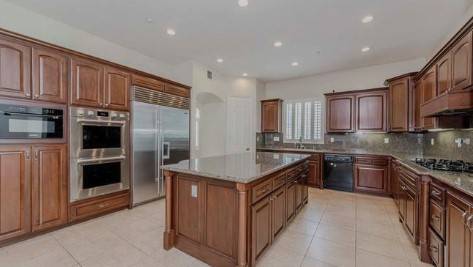 Redlands, CA 92373,211 Franklin AVE